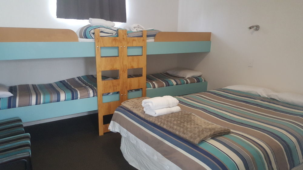 North South Holiday Park كريستتشيرش المظهر الخارجي الصورة
